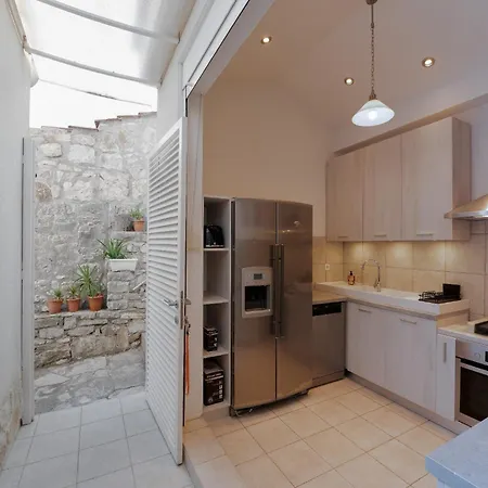 Lea - Three Bedroom With Terrace And Sea View Дом отдыха Маслиница