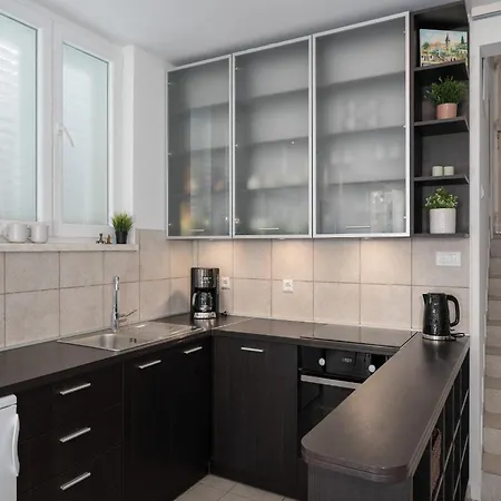 Lea - Three Bedroom With Terrace And Sea View *